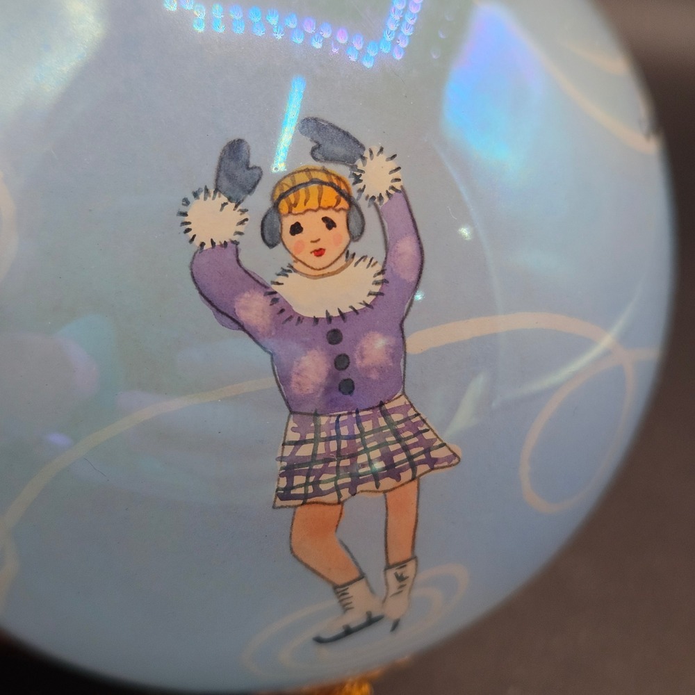 Vintage 2002 Pier 1 Hand Painted Glass Ice Skating Ornament Li Bien Style Blue - Picture 5 of 10